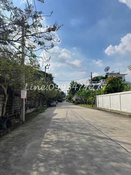 ขายที่ดิน 221ตร.วา ซอยเกศินีวิลล์ 20 หมู่บ้านเกศินีวิลล์  ถนนประชาอุทิศ21 เขตห้วยขวาง ใกล้แยกเหม๋งจ๋ายใกล้โรงเรียนนานาชาติ K.I.S เหมาะสำหรับ รูปที่ 4