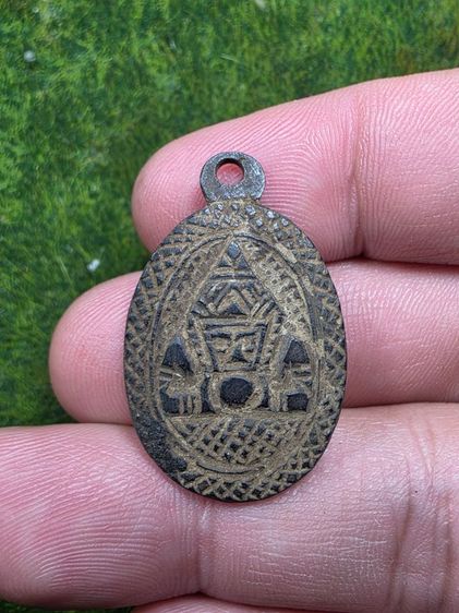 กะลาแกะหลวงพ่อน้อย