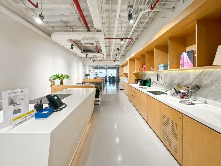 SPACES Empire Tower - ออฟฟิศในฝันแบบปรับแต่งได้สำหรับ 2 คน คนที่ Spaces Empire Tower รูปที่ 3