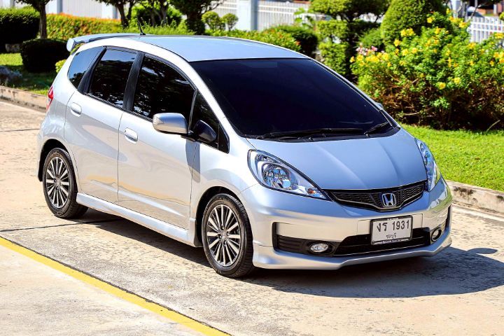 Honda Jazz 2012 1.5 JP Utility-car เบนซิน ไม่ติดแก๊ส เกียร์อัตโนมัติ บรอนซ์เงิน รูปที่ 3