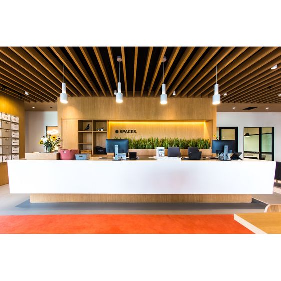SPACES Phahon 19 - Open Office Space ซึ่งออกแบบมาอย่างสวยงามสำหรับ 10 คน คนที่ Spaces Phahon 19 รูปที่ 2