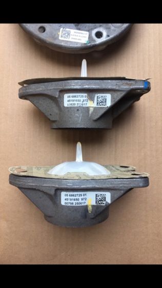 เบ้า โช๊ค เดิม คู่หลัง BMW F30  F20. F40 F31 F36  F48. F39   รูปที่ 9