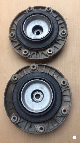 เบ้า โช๊ค เดิม คู่หลัง BMW F30  F20. F40 F31 F36  F48. F39   รูปที่ 10