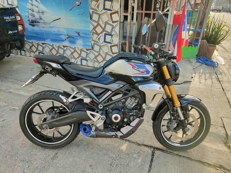 🛵ยังไงก็ขาย CB150 ปี 60 เครื่องดี สีสวย สตาร์ทมือ รถบ้านพร้อมใช้งาน เปลี่ยนน้ำมันเครื่องฟรี ส่งฟรี30กิโล รูปที่ 3