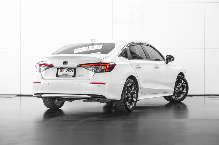 Honda Civic 2025 2.0 eHEV EL+ Sedan ไฮบริด ไม่ติดแก๊ส เกียร์อัตโนมัติ ขาว รูปที่ 4