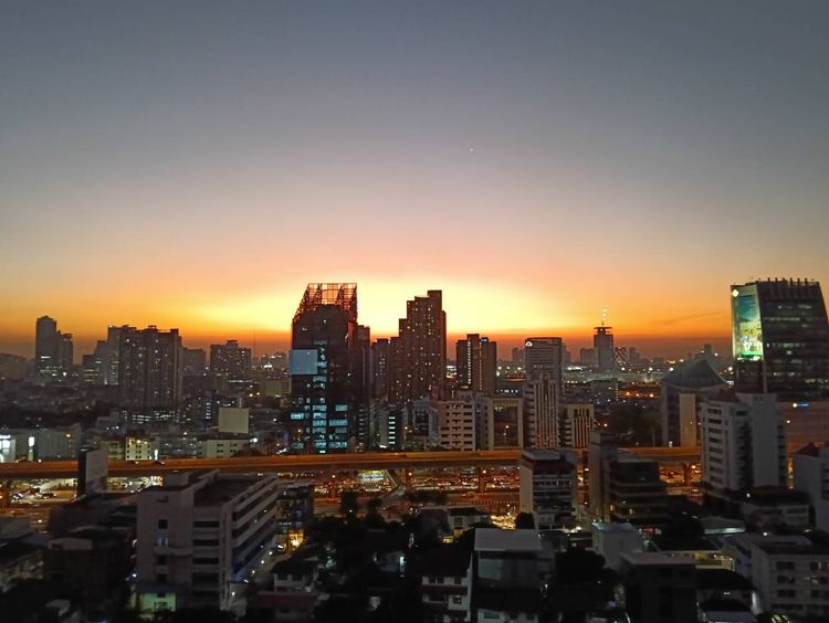 คอนโดมิเนียมโชคชัยร่วมมิตร ซอยวิภาวดี 16 - รัชดาภิเษก 19