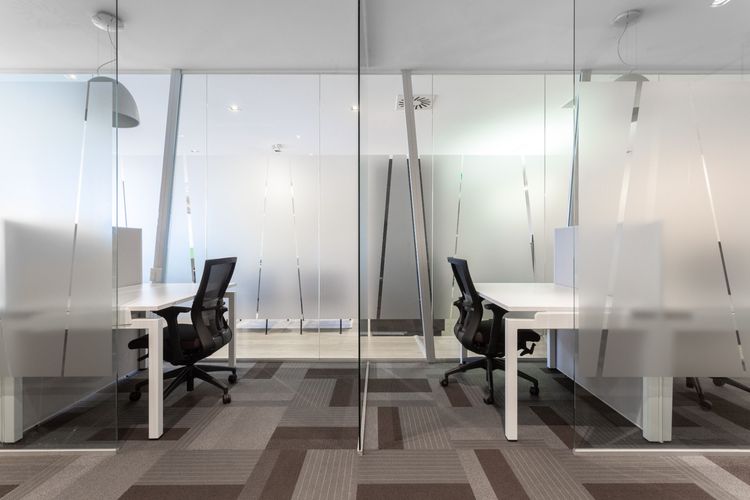 Regus Exchange Tower (42F MOS) - Coworking Space