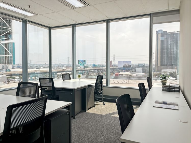 Regus WHA Tower - Coworking Space ที่ Regus WHA Tower