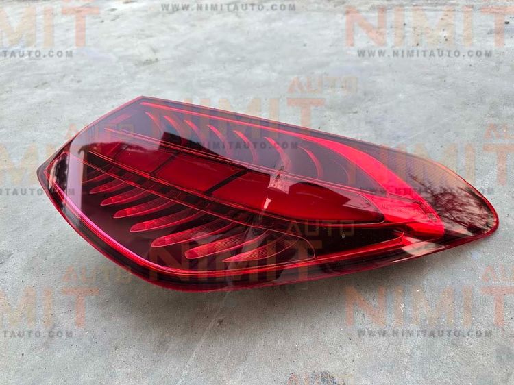 ไฟท้าย Mercedes-Benz C-Class W206  รูปที่ 2