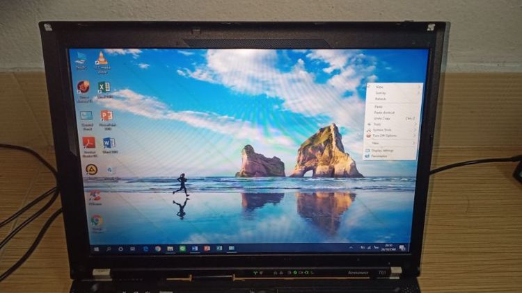 ขายถูก โน๊ตบุ๊ค Lenovo T61 
- ฟิล์มหน้าจอเสื่อม แต่มองใช้งานได้ปกติ  รูปที่ 8