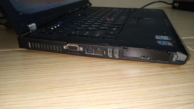 ขายถูก โน๊ตบุ๊ค Lenovo T61 
- ฟิล์มหน้าจอเสื่อม แต่มองใช้งานได้ปกติ  รูปที่ 5