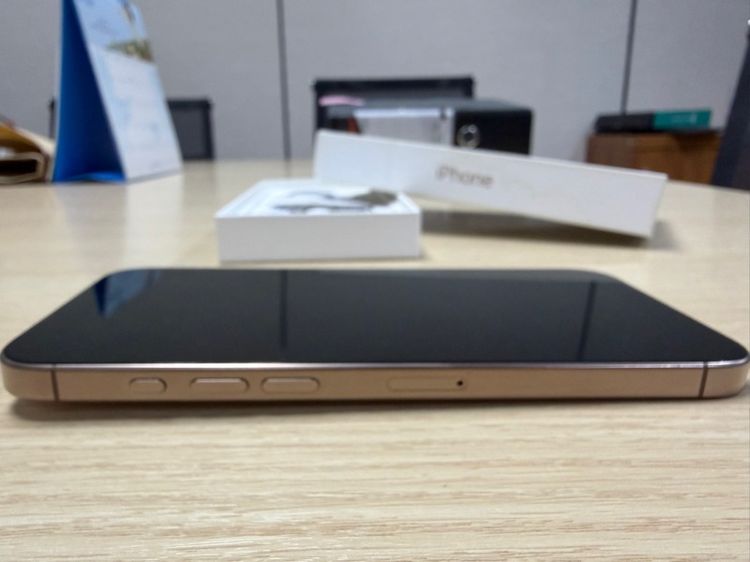 iPhone 16 Pro Max 256 GB พร้อมสายชาร์จจากเครื่อง รูปที่ 3