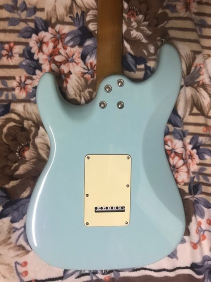 กีตาร์ไฟฟ้า gusta รูปที่ 8