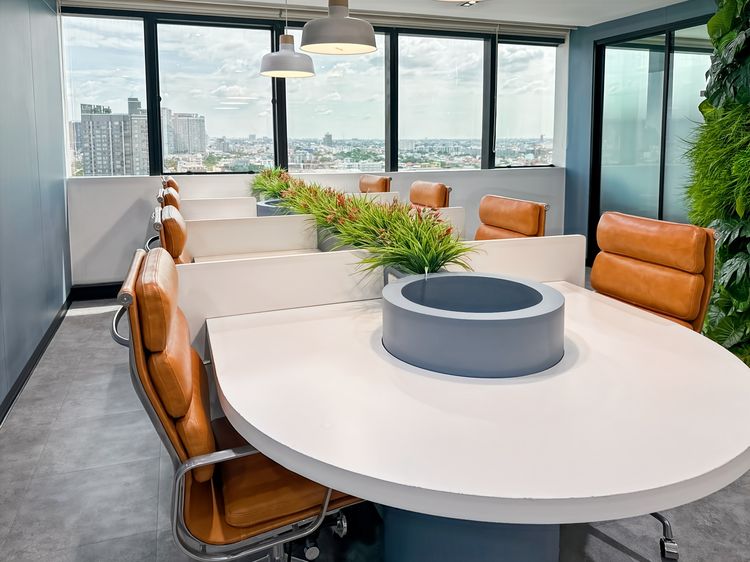 Regus Muang Thai Tower A - Office Space แบบส่วนตัวสำหรับ 2 คน ที่ Regus Muang Thai Tower A