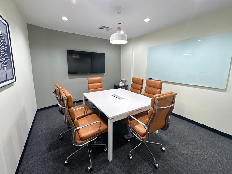 Regus Muang Thai Tower A - Office Space แบบส่วนตัวสำหรับ 2 คน ที่ Regus Muang Thai Tower A รูปที่ 2