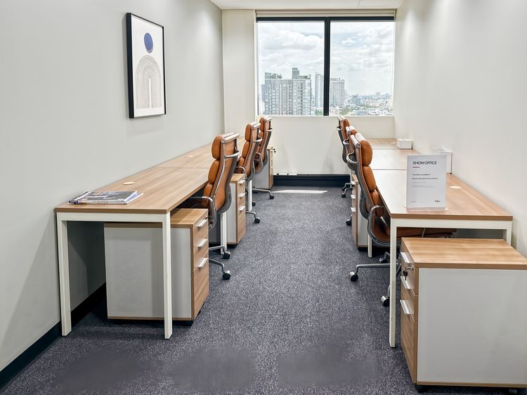 Regus Muang Thai Tower A - Office Space แบบส่วนตัวสำหรับ 2 คน ที่ Regus Muang Thai Tower A รูปที่ 4