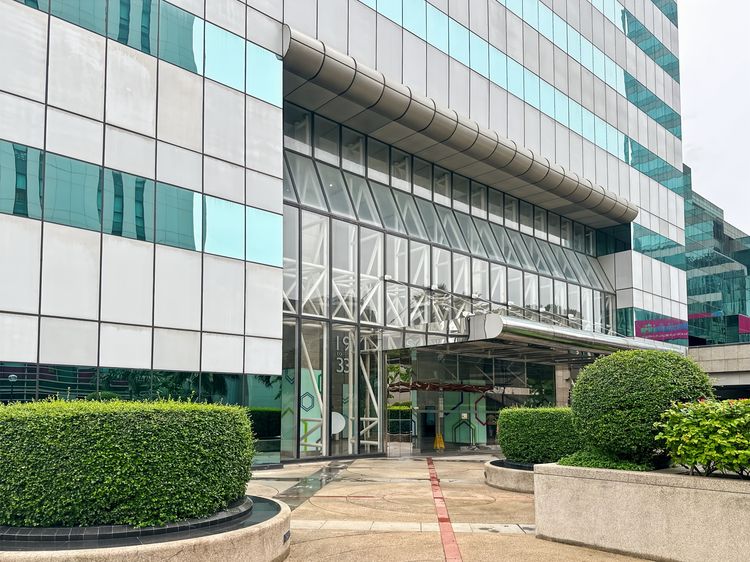Regus Muang Thai Tower A - Office Space แบบส่วนตัวสำหรับ 2 คน ที่ Regus Muang Thai Tower A