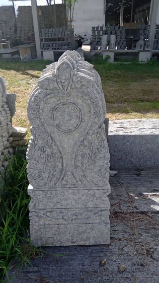 เสมาหินแกรนิตแท้ขนาดกว้าง40cm.สูง90cm.ชุดละ