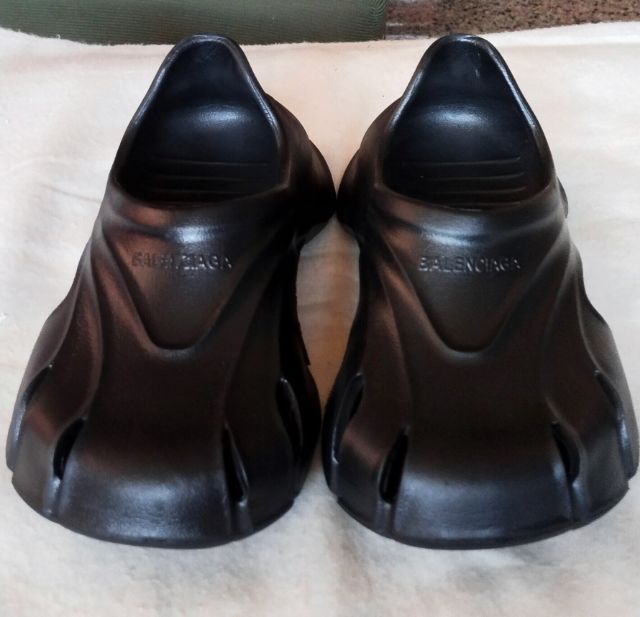 Balenciaga Mold Closed Slip on Sandals รูปที่ 2