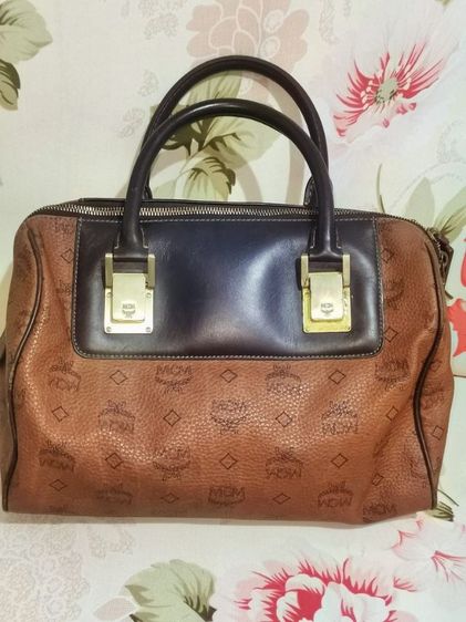 🎀กระเป๋า MCM แท้ ขนาด 13นิ้ว 