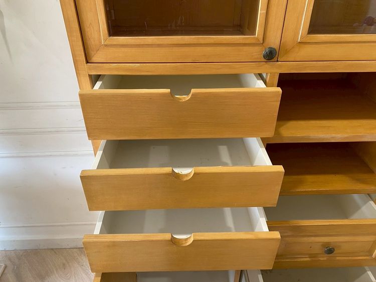 ตู้โครงไม้สัก 5 บานเปิด 9 ลิ้นชัก 2 ช่องวางของ รูปที่ 8