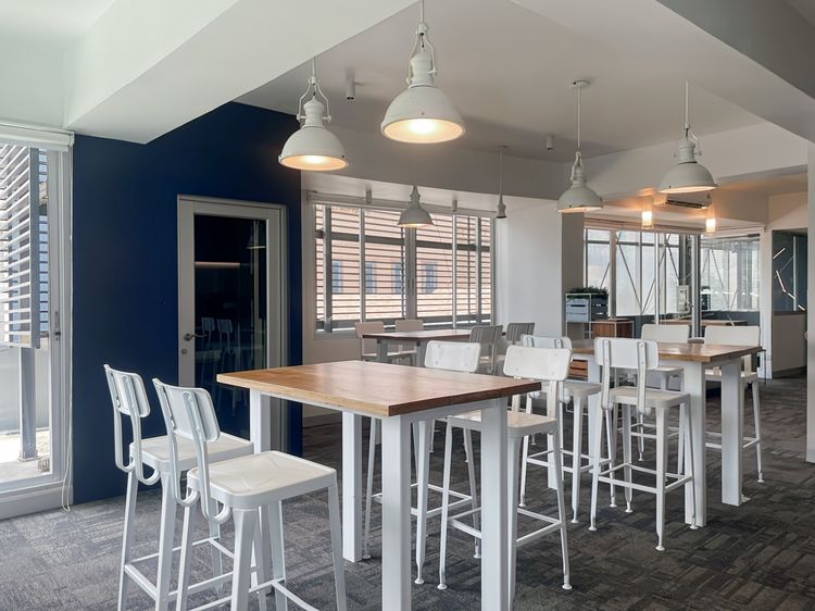 HQ Blue Chips Building - ทำงานอย่างมีประสิทธิภาพมากขึ้นใน Shared Office Space ที่ HQ Blue Chips Building รูปที่ 2