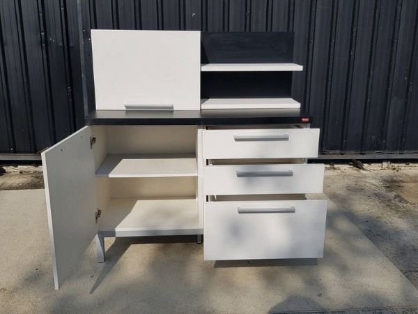 ชุดตู้ไม้ 3 ลิ้นชัก 1 บานเปิด พร้อมชั้นวางบิ้วอิน สีขาวดำ รูปที่ 4