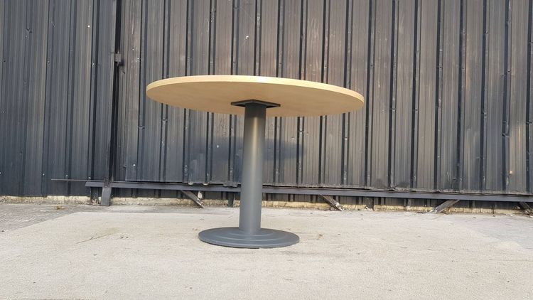 โต๊ะกลม ขาเหล็ก ท็อปไม้ สีครีม 110 cm รูปที่ 5