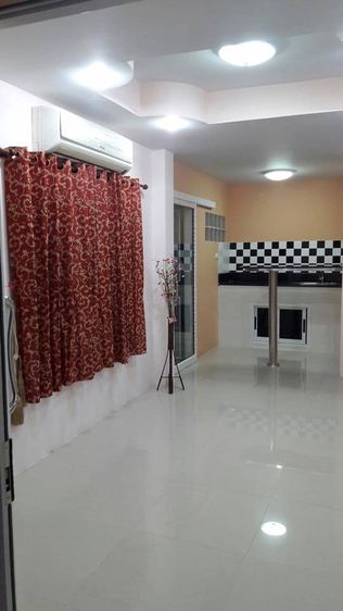 มีบางส่วน ขายบ้านแฝด 2 ชั้น หัวมุม หมู่บ้านพิมพาภรณ์ ( หลัง ม.เกษตร ศรีราชา ) ขนาด 38.10 ตรว ใกล้ ม.เกษตร อ่าวอุดม ศรีราชา รูปที่ 3