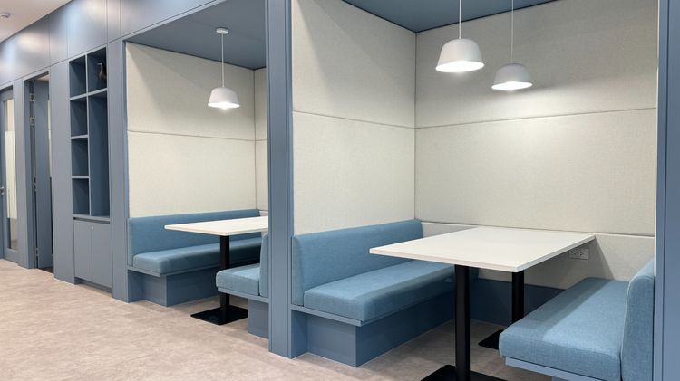 Regus The Rice Tower - Office Space แบบส่วนตัวสำหรับ 2 คน ที่ Regus The Rice Tower