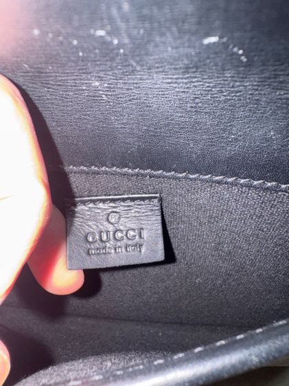 GUCCI GG SUPREME BLACK BELT BAG รูปที่ 6