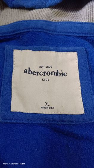 เสื้อกันหนาวเด็ก สีน้ำเงิน Size XL  อายุ 8-10 ปี มือสอง ขายถูกๆค่ะ รูปที่ 6