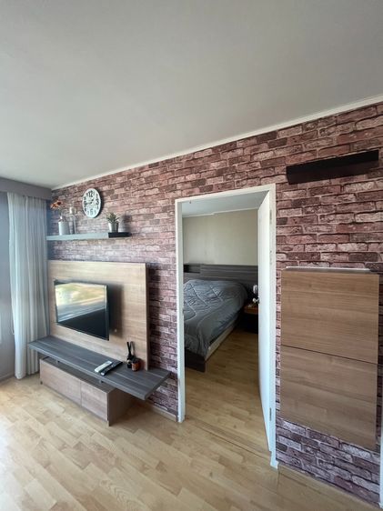 มีบางส่วน ขายพร้อมผู้เช่าคอนโด ยู ดีไลท์ เรสซิเดนซ์ (พัฒนาการ - ทองหล่อ) ชั้น 26 ห้องมุม วิวสวย ทำเลดี เดินทางสะดวก