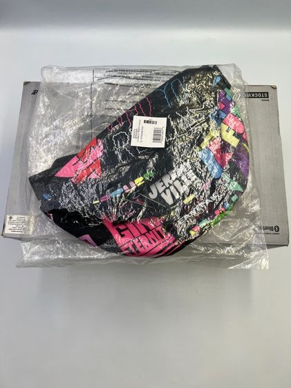 กระเป๋าคาดอก EASTPAK รุ่น SPRINGER JeremyvillePrint  รูปที่ 13