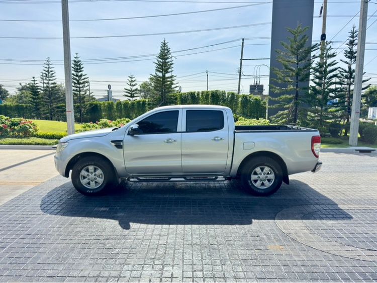 Ford Ranger 2013 2.2 XLT Pickup ดีเซล ไม่ติดแก๊ส เกียร์ธรรมดา เทา รูปที่ 4