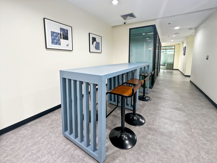 Regus Muang Thai Tower A - Office Space แบบส่วนตัวสำหรับ 4 คน ที่ Regus Muang Thai Tower A รูปที่ 3
