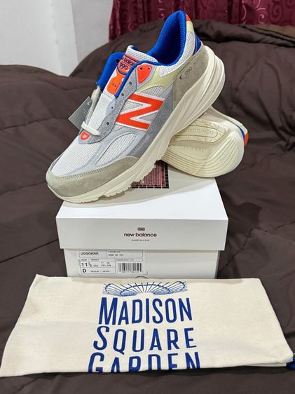 ขาว หนังแท้ รองเท้าผ้าใบ UK 11 | EU 46 | US 11.5 New Balance NewBalance x Kith x Madison Square 990V6