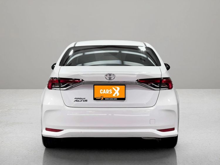 Toyota Altis 2020 1.6 G Sedan เบนซิน ไม่ติดแก๊ส เกียร์อัตโนมัติ ขาว รูปที่ 4