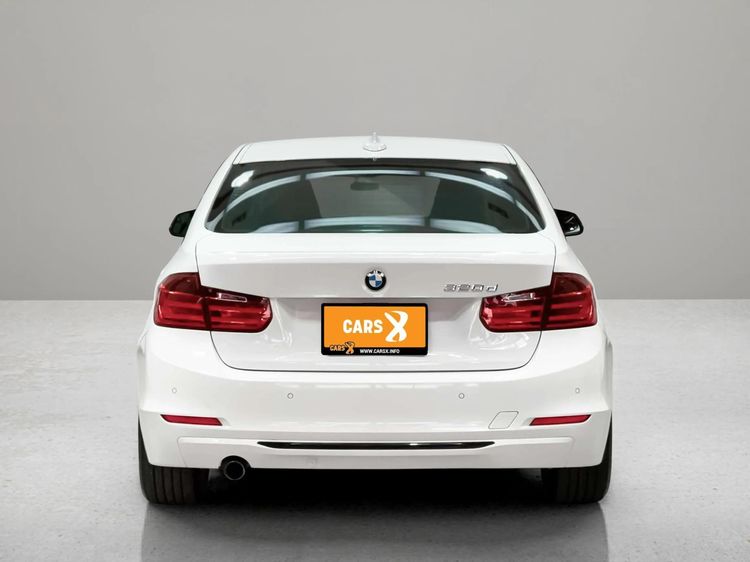 BMW Series 3 2014 320d Sedan ดีเซล ไม่ติดแก๊ส เกียร์อัตโนมัติ ขาว รูปที่ 4