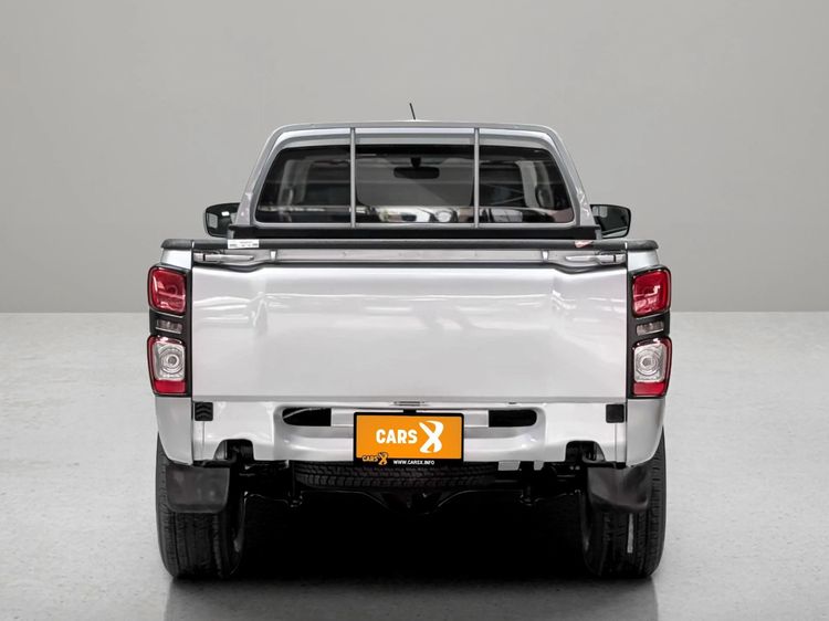 Isuzu D-MAX 2022 3.0 S 4WD Pickup ดีเซล ไม่ติดแก๊ส เกียร์ธรรมดา บรอนซ์เงิน รูปที่ 4