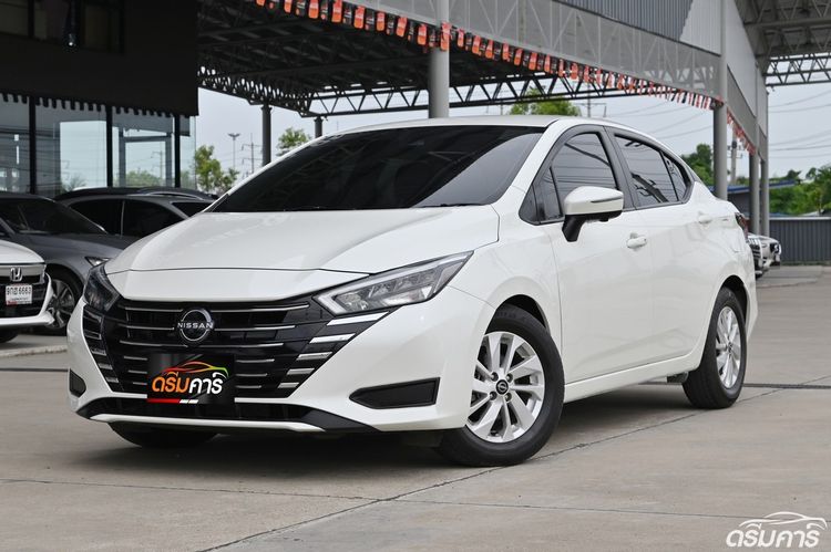 Nissan Almera 2024 1.0 V Sedan เบนซิน ไม่ติดแก๊ส เกียร์อัตโนมัติ ขาว