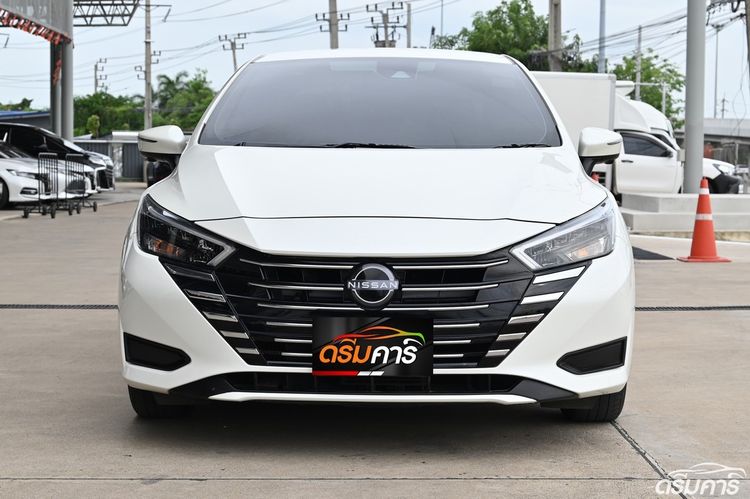 Nissan Almera 2024 1.0 V Sedan เบนซิน ไม่ติดแก๊ส เกียร์อัตโนมัติ ขาว รูปที่ 2