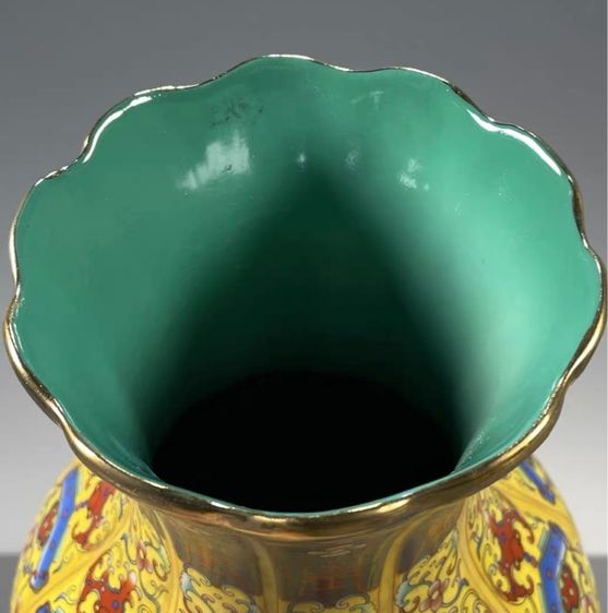 ✨แจกันทรงดอกไม้เคลือบอินาเมลสีทองเหลือง  รูปที่ 4