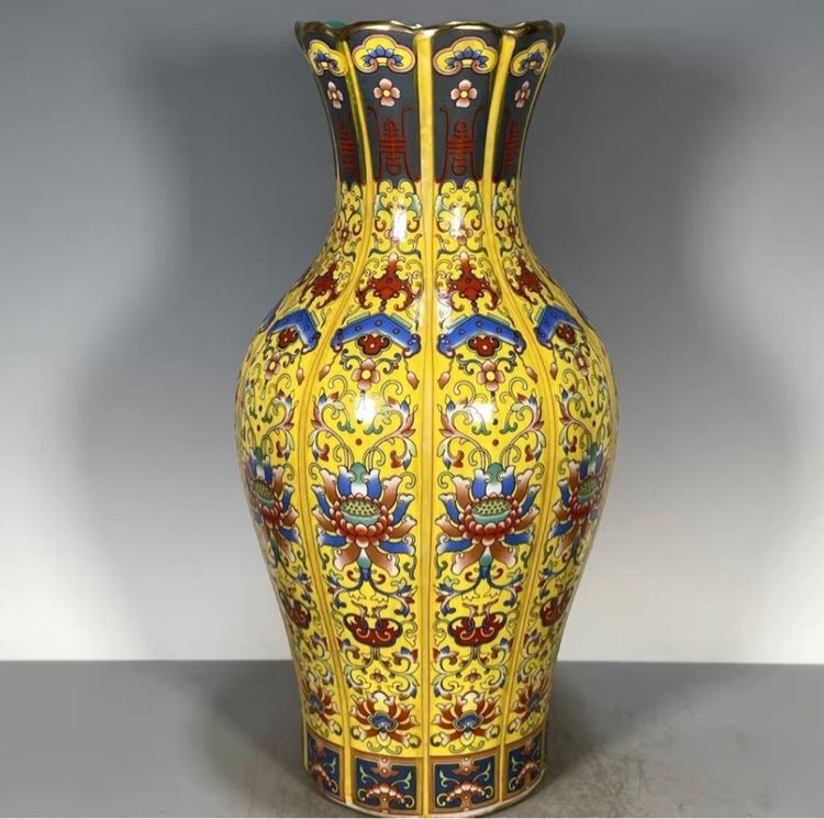 ✨แจกันทรงดอกไม้เคลือบอินาเมลสีทองเหลือง  รูปที่ 3