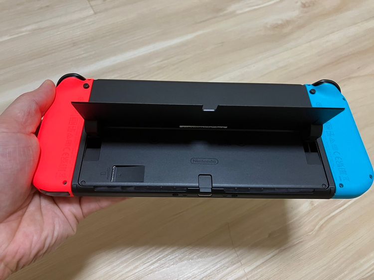 Nintendo Switch OLED Neon Red Blue แบตอึด รูปที่ 8