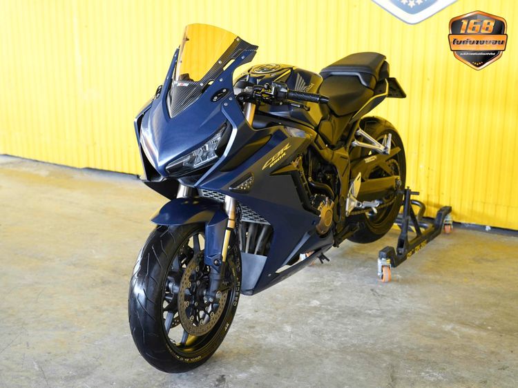 HONDA CBR 650 R จดปี 2020 ฟรีดาวน์ออกรถใช้เงิน 0 บาท