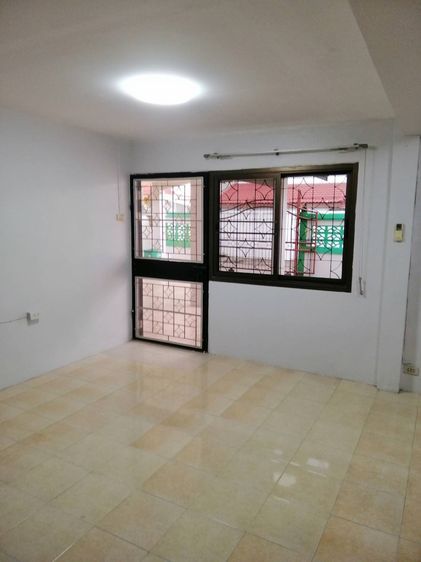 ไม่มี 2010 ให้เช่าบ้านเดียวชั้นเดียว อยู่ที่ ม.เคหะธานี4 ถ.ราษฎร์พัฒนา ซ.มิสทีน  รูปที่ 4