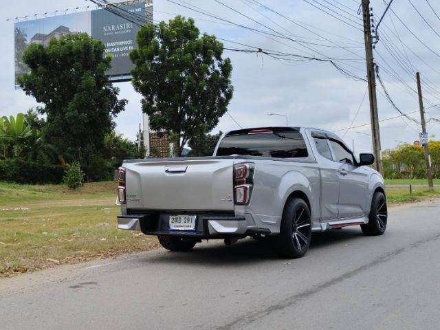 Isuzu D-MAX 2020 1.9 Z Pickup ดีเซล ไม่ติดแก๊ส เกียร์ธรรมดา เทา รูปที่ 2