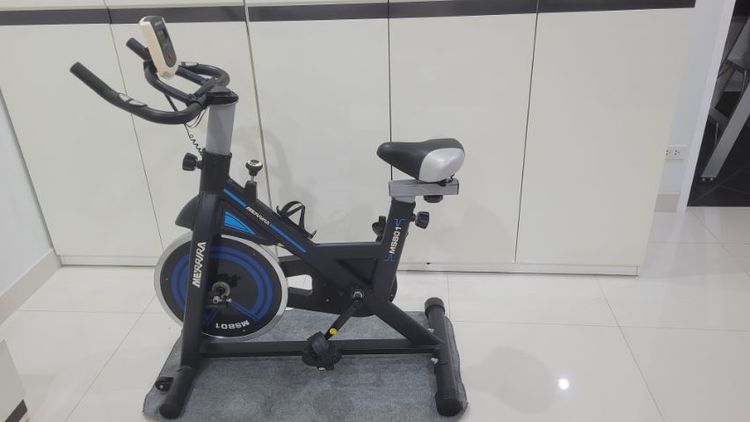 MERRIRA MSB01 Spin bike จักรยานมือสองสภาพดีไม่มีตำหนิ จานล้อหนัก12กิโลกรัม เบาะหนานั่งสบายเคลื่อนย้ายได้สะดวก เบาะปรับได้   รูปที่ 12