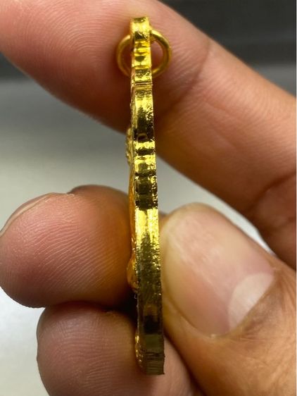 เหรียญเสมา 8 รอบ หลวงปู่ทิม ลงยา รูปที่ 4